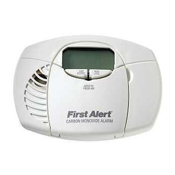 First Alert 1039727 Alarm Digital Display 85 dB Alarm: Audible Electrochemical Sensor